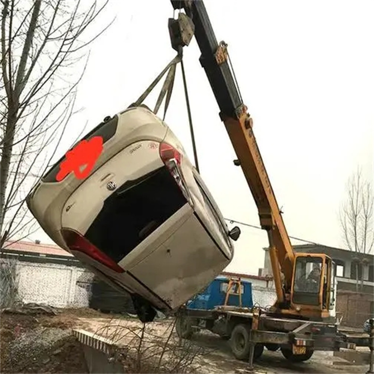 石碌镇随时待命，吊车24小时道路救援服务全解析